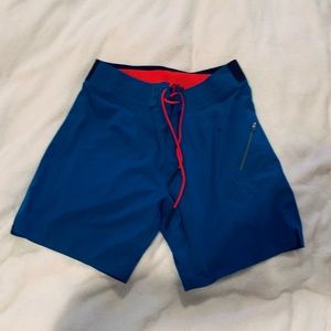 Lululemon workout short